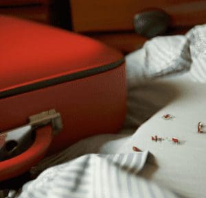 Punaises de lit en voyage : tout éviter avant, pendant et au retour — guide expert 2026