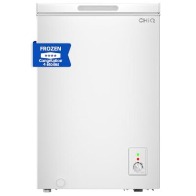 Congélateur coffre CHiQ 99L, 54,5 x 47,6 x 83,5 cm, Conception compacte, Congélation 4 étoiles, Contrôle du thermostat, Grille métallique, Porte stationnaire, Niveau sonore faible, Blanc FCF98DE